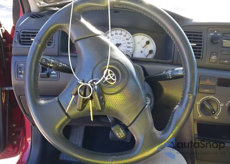 2005 Toyota Corolla S from USA, damaged, VIN 1NXBR32E15Z540154